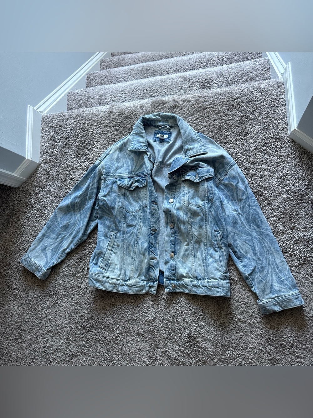 Light Wash Denim Jacket - Women's Casual